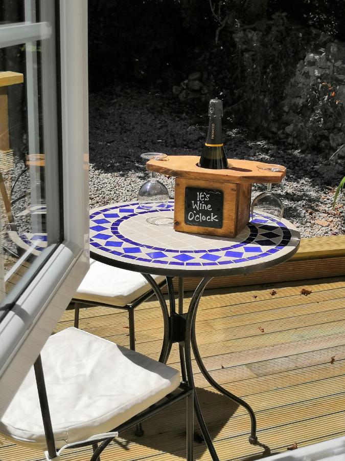 Captivating Isolde Cottage With Pool Near St Ives 캠본 외부 사진