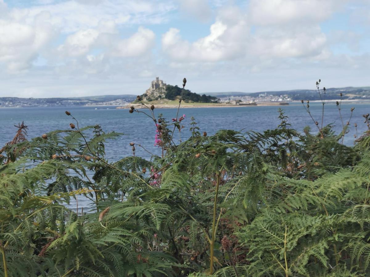 Captivating Isolde Cottage With Pool Near St Ives 캠본 외부 사진
